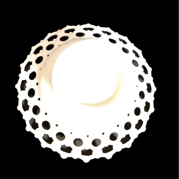 Vintage Milk Glass Dish - Picture 9 of 9